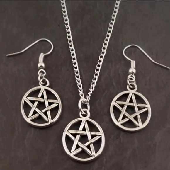 3PC Pentacle Necklace & Earrings - Picture 2 of 3